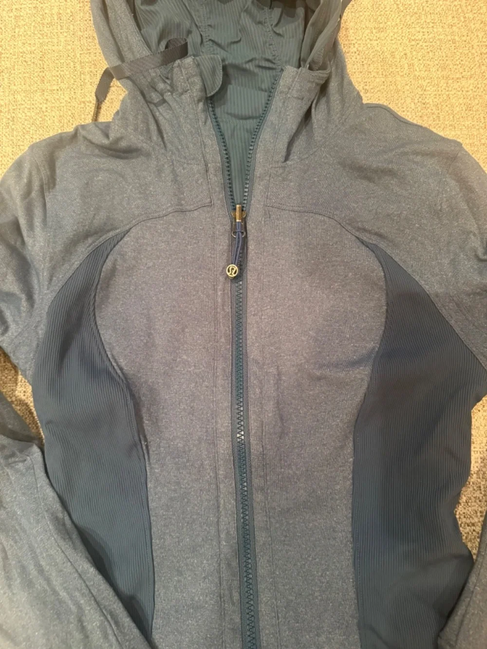 Reversible lululemon jacket size 2